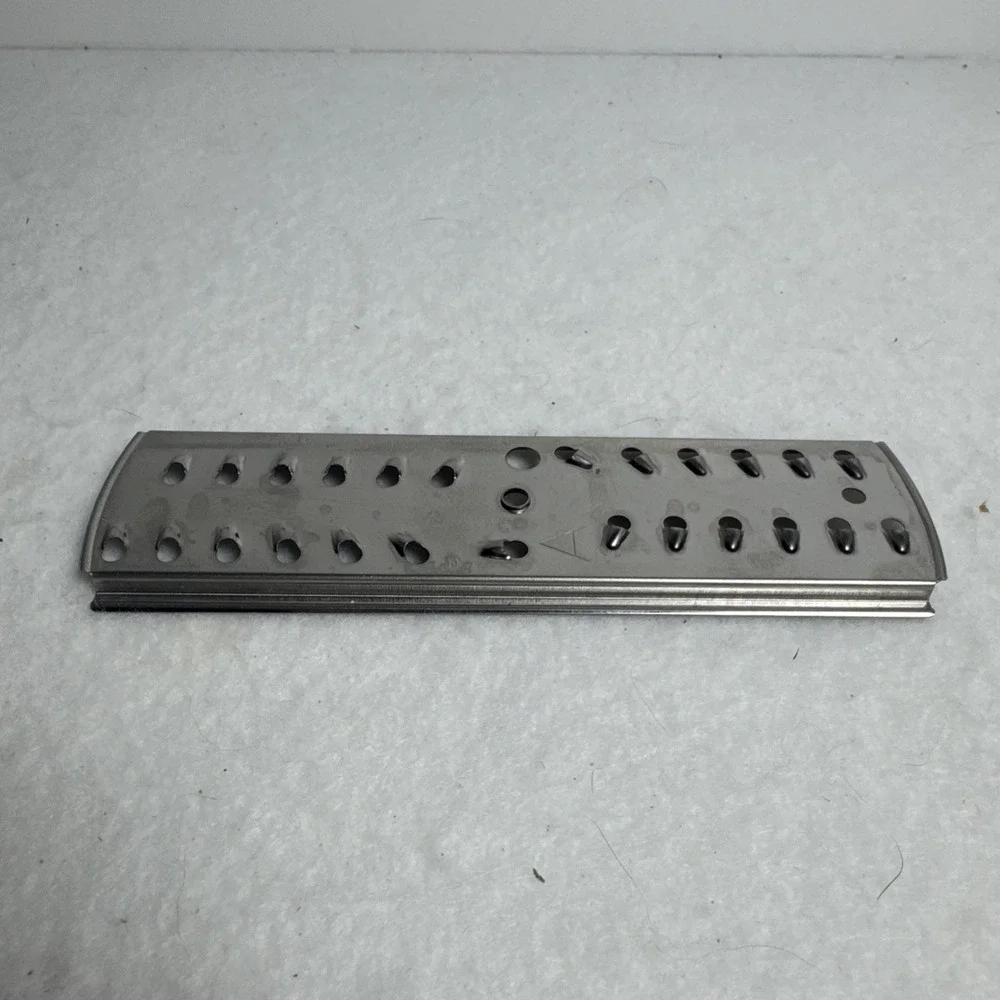 2 Blades Regal La Machine 1 Model V 813 Food Processor Slicer Grater